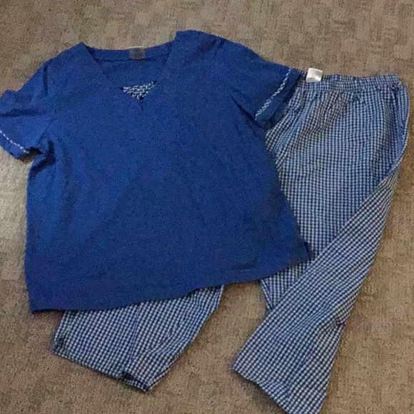 Blair Capri set-side pockets.Royal blue checked-PL - Picture 1 of 7